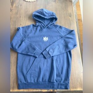 Adidas Official Size XL Soft Medium Blue Sweatshirt. New w/out tags💙